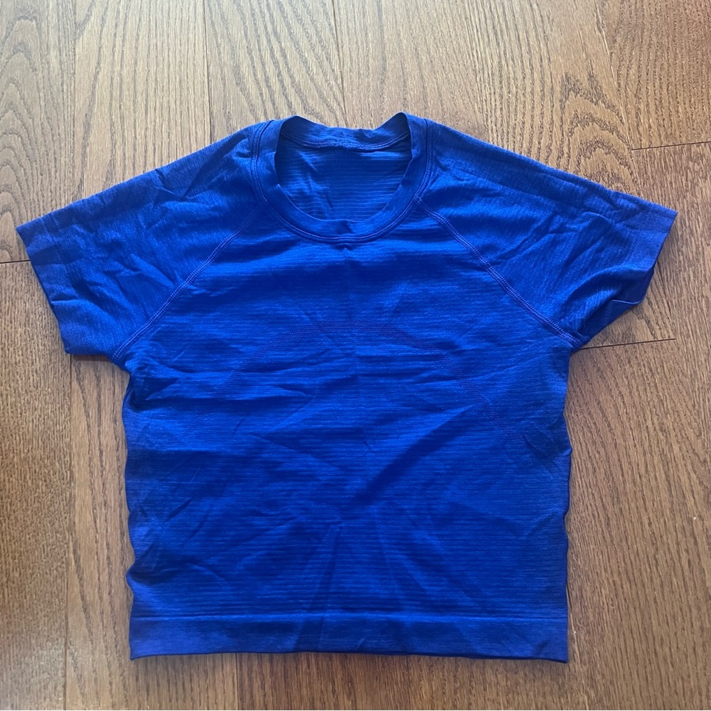 Swiftly Tech Cropped Short-Sleeve
Shirt 2.0